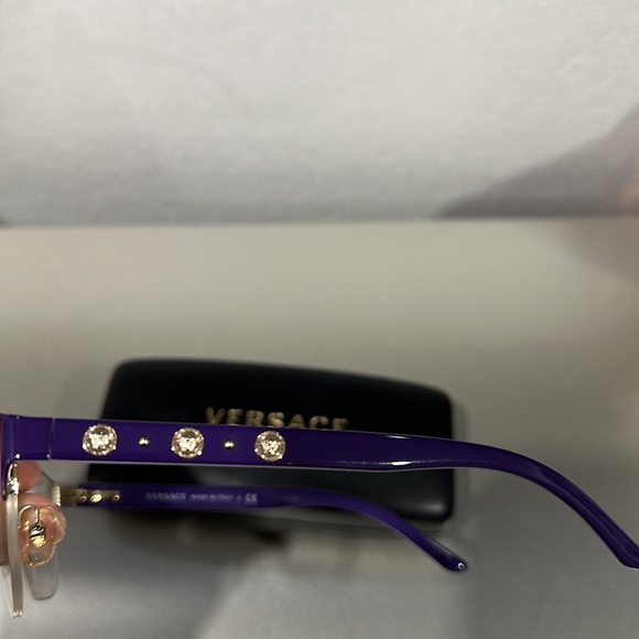 Versace eyeglasses - Picture 2 of 4